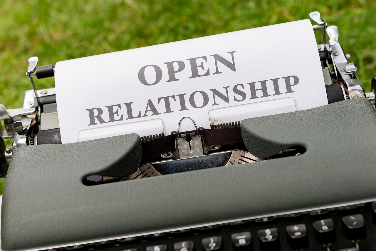 2022년 삼재띠: 내년 운세와 대처 방법은?