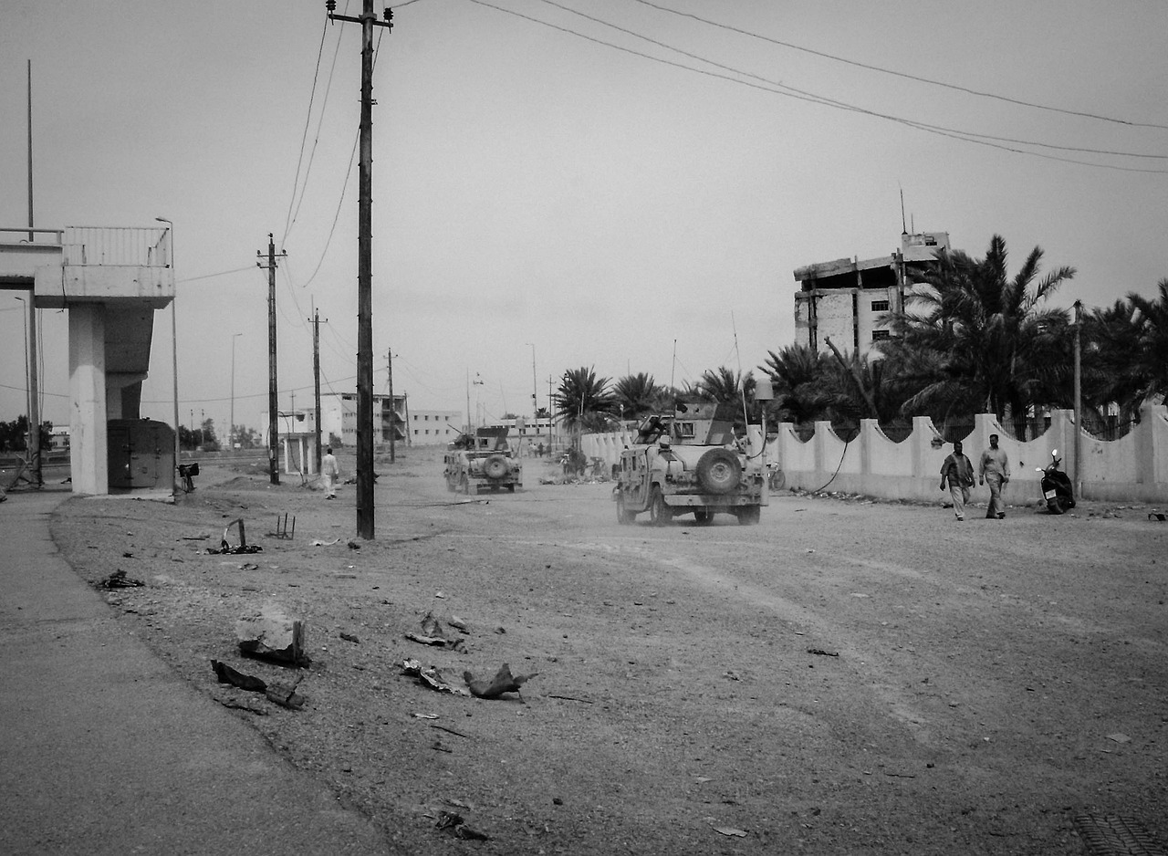 쥐띠의 신비로운 운세: 삼재와 궁합의 모든 것